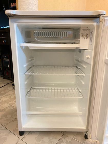 ตู้เย็นมินิบาร์ Toshiba ขนาด 3.0 คิว รูปที่ 6