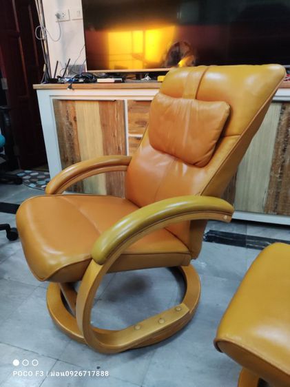 Import Genuine Leather recliner chair Oslo Correction Mandal style เก้าอี้ปรับนอนพร้อมที่วางขางานหนังแท้นำเข้าดีไซน์สวยๆสภาพสมบูรณ์ครับ

 รูปที่ 7