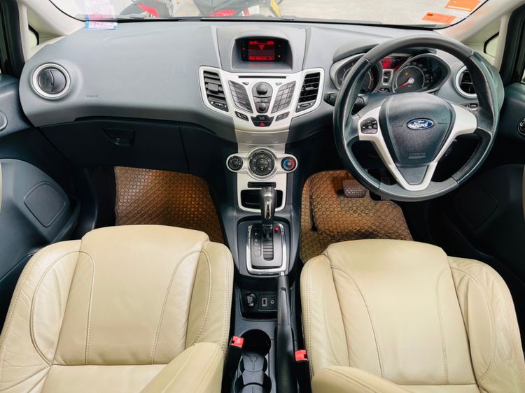 Ford Fiesta 2012 1.5 Sport Sedan เบนซิน ไม่ติดแก๊ส เกียร์อัตโนมัติ ดำ รูปที่ 2