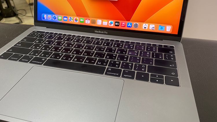 Macbook Pro 2017 (Non Touch Bar) รูปที่ 2