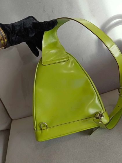 กระเป๋าคาดอก Gucci Bambu สีเขียว มือสองของแท้ครับ รูปที่ 6