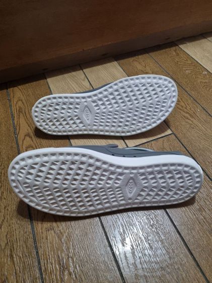 รองเท้า Crocs Slip on รูปที่ 6