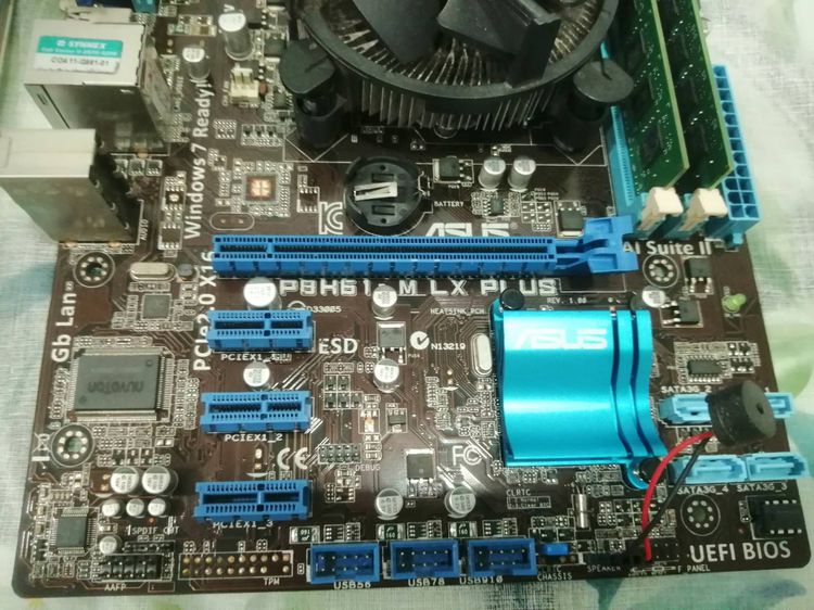 ขาย Main 1155 ASUSP8H61-M LX Plus CPU I3 2100 Ram8G  พัดลมและฝาหลัง รูปที่ 2