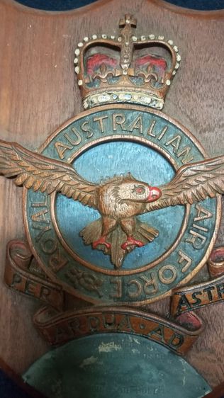 ป้ายงานไม้แกะเก่ากองทัพอากาศ AIR FORCE AUSTRALIAN มือ2สภาพดีสมบูรณ์สวยเก็บเก่าน่าเก็บน่าสะสม รูปที่ 6