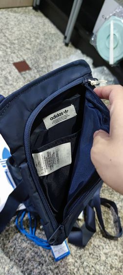 กระเป๋า สะพายไหล่ สีกรม adidas originals Adicolor Festival bag Crossbody รูปที่ 9
