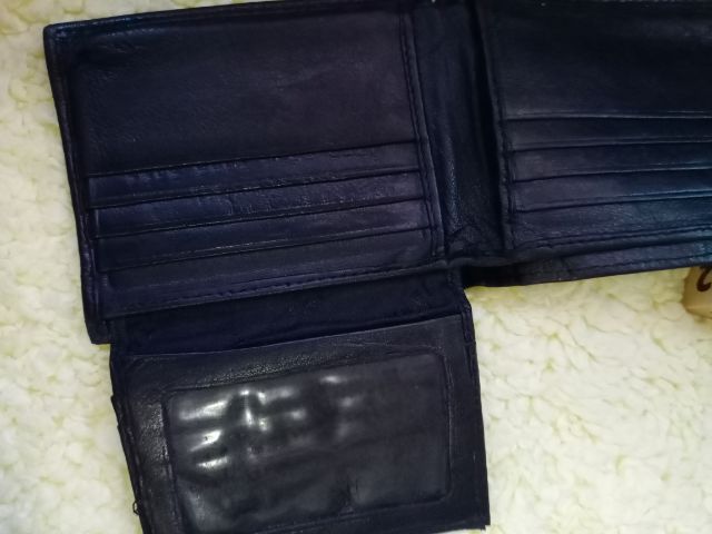 กระเป๋าสตางค์หนังแท้สีดำ kenneth cole รูปที่ 5