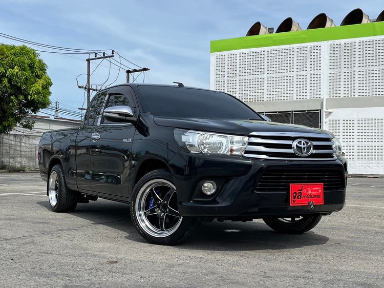 Toyota Hilux Revo 2017 2.4 E Pickup ดีเซล ไม่ติดแก๊ส เกียร์ธรรมดา ดำ