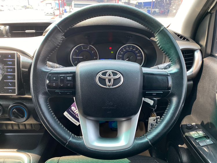 Toyota Hilux Revo 2018 2.4 E Pickup ดีเซล ไม่ติดแก๊ส เกียร์ธรรมดา ขาว รูปที่ 4