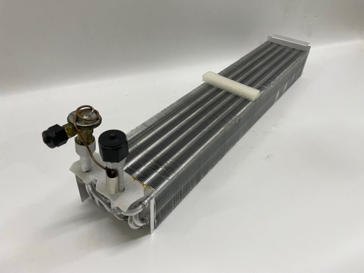 คอยล์ มินิบัส พร้อมวาล์ว Mini Bus expansion valve Evaporator รูปที่ 9