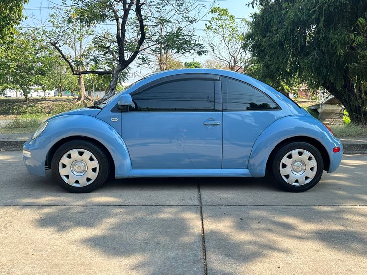 Volkswagen New Beetle 2001 2.0 Sedan เบนซิน ไม่ติดแก๊ส เกียร์อัตโนมัติ ฟ้า รูปที่ 4