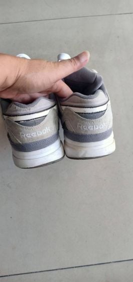 รองเท้าผ้าใบ Reebok  รูปที่ 2