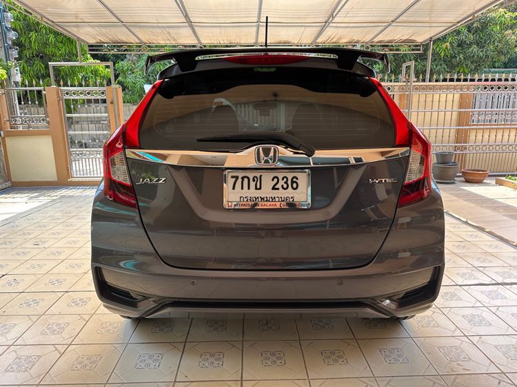 Honda Jazz 2017 1.5 V Plus i-VTEC Sedan เบนซิน ไม่ติดแก๊ส เกียร์อัตโนมัติ เทา รูปที่ 4