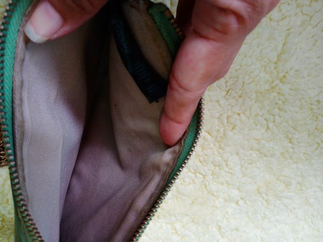 กระเป๋าสะพายยาวหนังแท้สีเขียว fossil รูปที่ 5