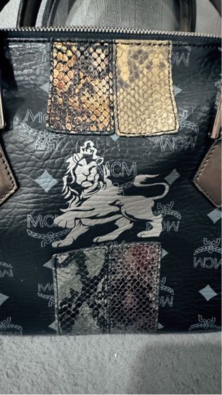 MCM กระเป๋าถือ Princess Lion รูปที่ 2
