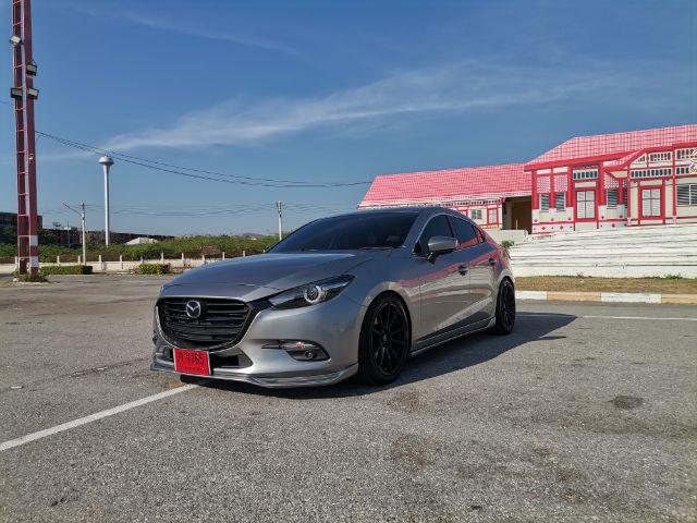 Mazda Mazda3 2019 2.0 S Sedan เบนซิน ไม่ติดแก๊ส เกียร์อัตโนมัติ เทา รูปที่ 3