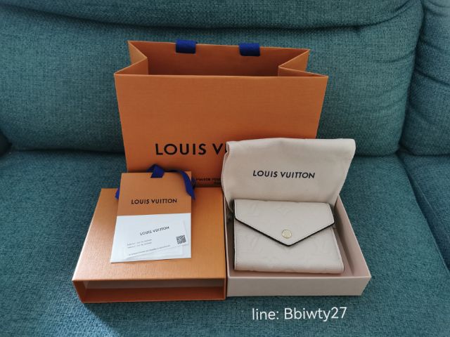 กระเป๋าสตางค์Louis Vuitton รุ่น Victorine

 รูปที่ 2