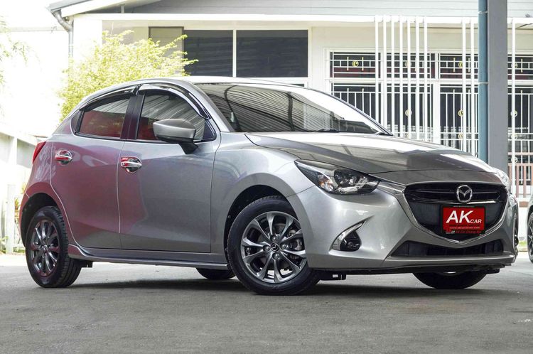 Mazda Mazda 2 2018 1.3 High Plus Sedan เบนซิน เกียร์อัตโนมัติ เทา รูปที่ 3