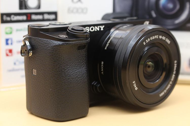 ขาย Sony A6000 + lens 16-50mm (สีดำ) อดีตประกันศูนย์ สภาพสวย ชัตเตอร์ 9,156 เมนูไทย อุปกรณ์ครบกล่อง จอติดฟิล์มแล้ว  รูปที่ 3