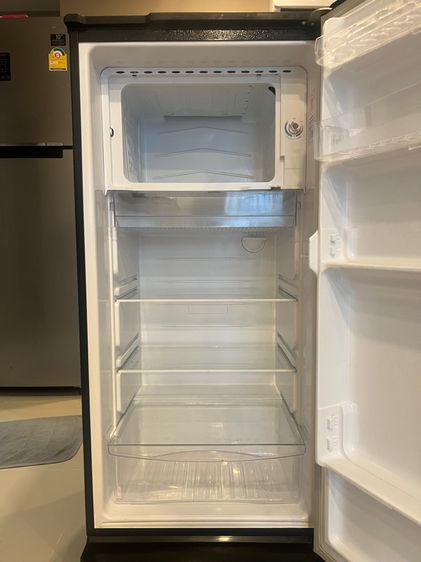 ตู้เย็น Haier ขนาด 6.3 Q สีเทา รูปที่ 4