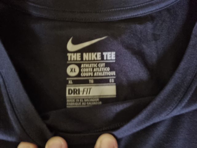 เสื้อกีฬาแขนยาว Nike dri-fit สีดำ ไซด์ XL รูปที่ 5
