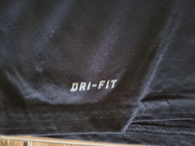 เสื้อกีฬาแขนยาว Nike dri-fit สีดำ ไซด์ XL รูปที่ 4