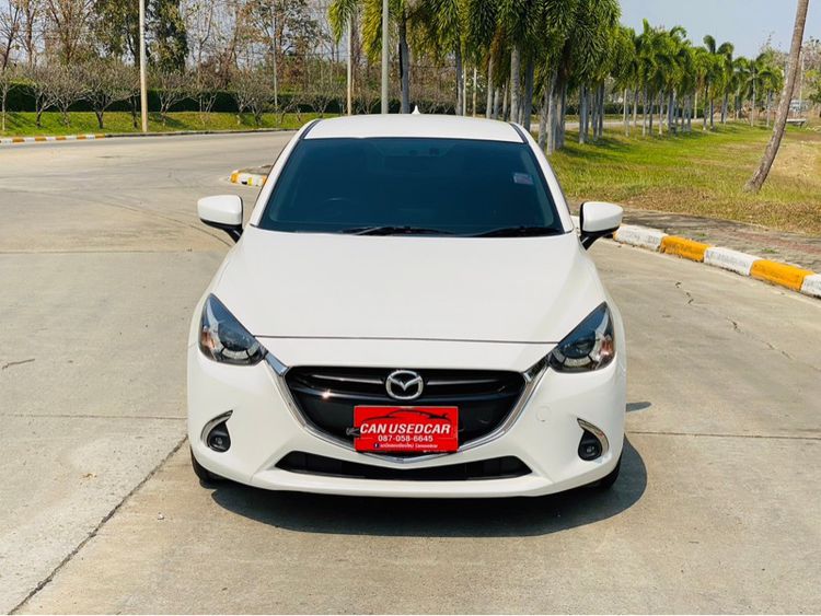 Mazda Mazda 2 2019 1.3 High Connect Sedan เบนซิน ไม่ติดแก๊ส เกียร์อัตโนมัติ ขาว รูปที่ 2