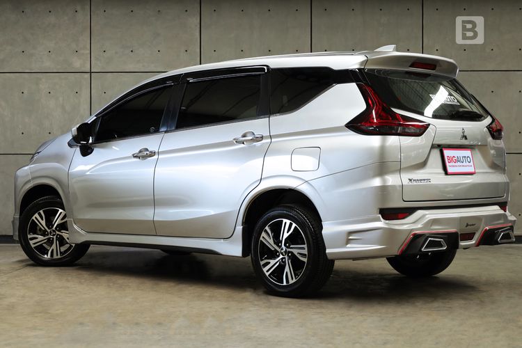 Mitsubishi Xpander 2022 1.5 GT Utility-car เบนซิน ไม่ติดแก๊ส เกียร์อัตโนมัติ บรอนซ์เงิน รูปที่ 4