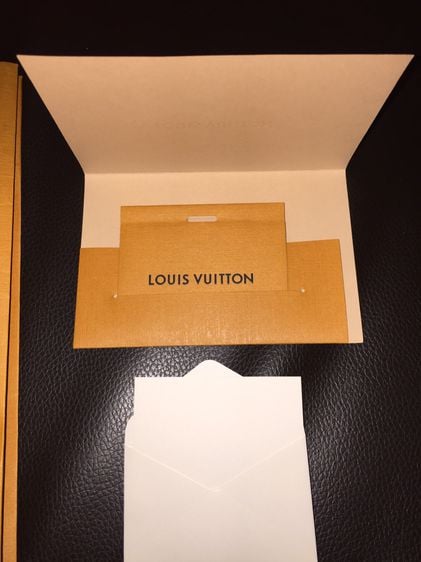 Louis Vuitton Vertical Trunk Pochette In Monogram Canvas And Black Calf Leather รูปที่ 13