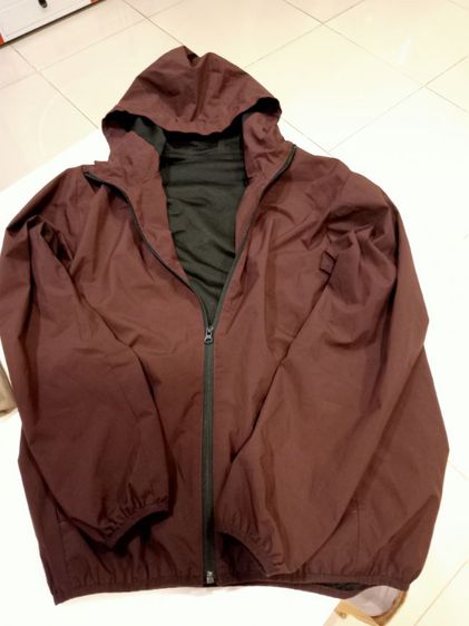 GU jacket with hoodies size L สีแดงเบอร์กันดี้ เสื้อแจ็กเก็ตมีฮู้ด อก 44 ยาว 27 แขน 24 ไหล่กว้าง 6 นิ้ว มีกระเป๋าทั้งซ้ายขวา แขนจั๊ม สภาพดี รูปที่ 11