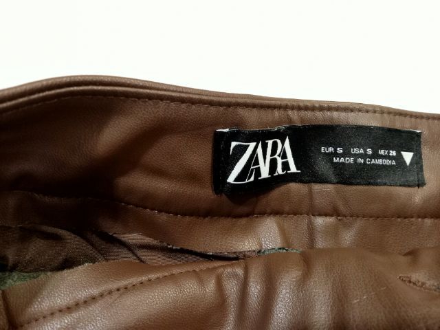 Zara shorts size EUR S,USA S เอว 26 ยาว 14 ขากางเกงกว้าง 13 นิ้ว กางเกงขาสั้นผู้หญิง สีน้ำตาล ซิปหน้า มีตะขอ และกระดุม ให้ติด กระดุมสำรอง 1 รูปที่ 13