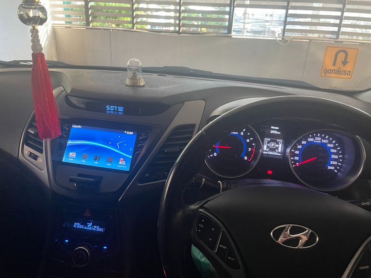 Hyundai Elantra 2014 1.8 GLS Sedan เบนซิน ไม่ติดแก๊ส เกียร์อัตโนมัติ ดำ รูปที่ 2