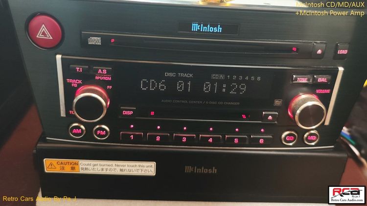 เครื่องเสียง mcintosh ใส่ซีดีได้ 6แผ่น 