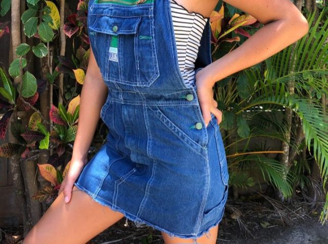 60s
Liberty overalls
blue denim 
skirts
made in U.S.A.
🔵🔵🔵 รูปที่ 14