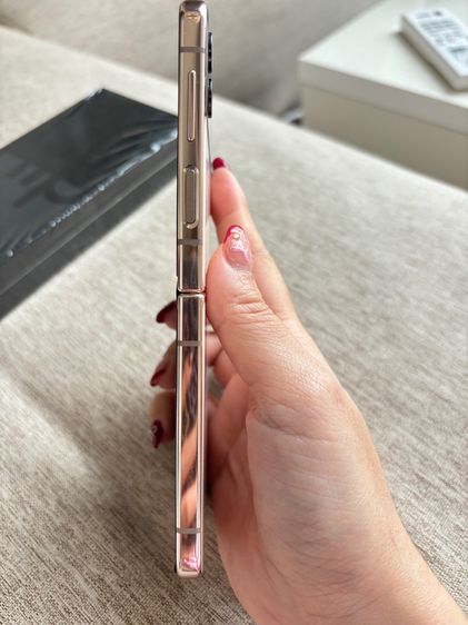 Samsung Galaxy Z Flip4 รูปที่ 10