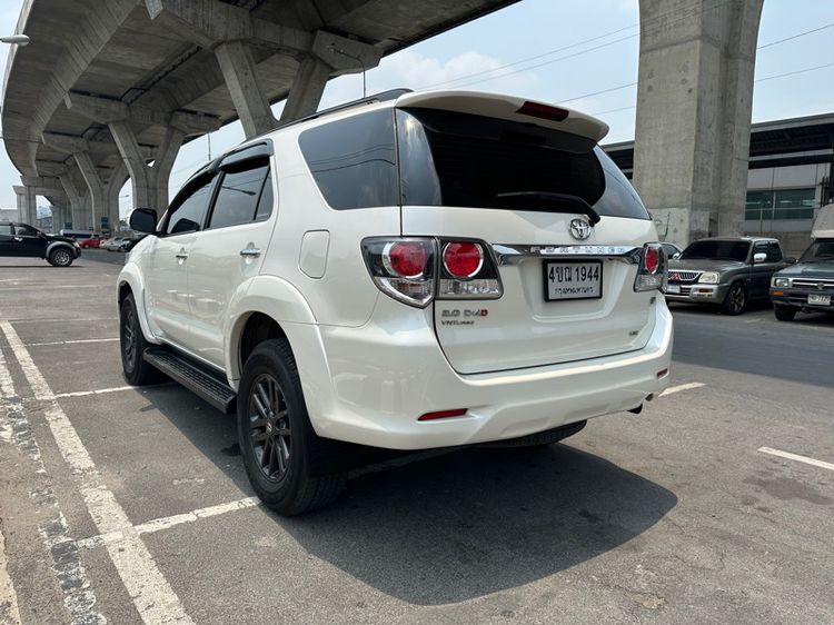 Toyota Fortuner 2015 3.0 V ดีเซล ไม่ติดแก๊ส เกียร์อัตโนมัติ ขาว รูปที่ 4