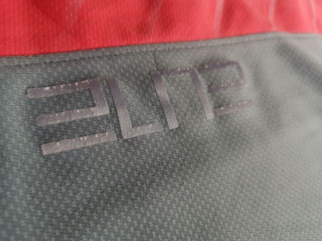 Nike Elite กางเกงกีฬาของแท้ 100 บาท รูปที่ 5