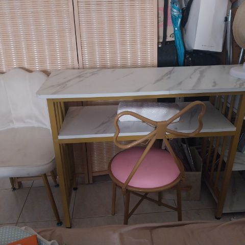 โต๊ะทำเล็บพร้อมเก้าอี้2ตัว รูปที่ 3
