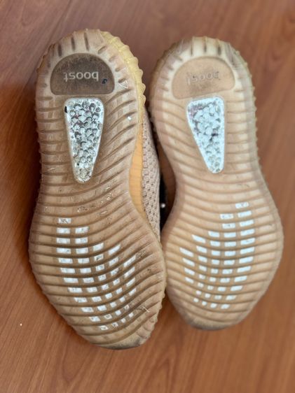 Adidas Yeezy Boost 350 V2 Clay รูปที่ 5