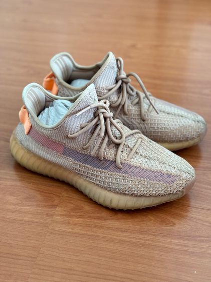 Adidas Yeezy Boost 350 V2 Clay รูปที่ 3