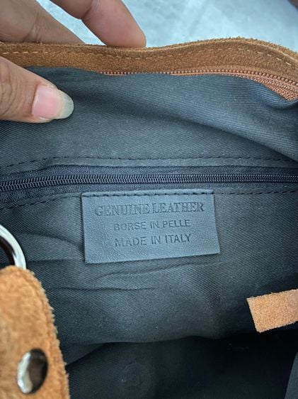 กระเป๋าสะพายข้าง หนังแท้ หนังกลับ งานกระสอบ  Made in Italy รูปที่ 6