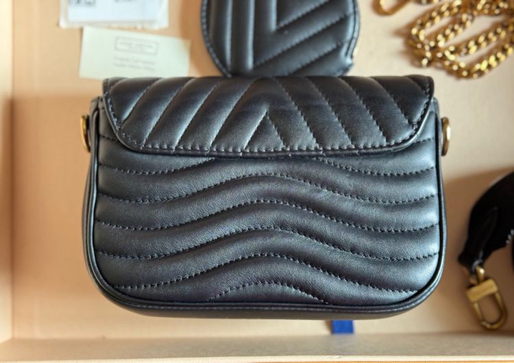 Louis Vuitton New Wave Multi Pochette Bag  รูปที่ 8