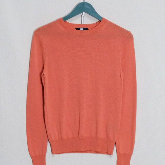 UNIQLO
เสื้อคาร์ดิแกนทรง sweater สีส้มผ้าบางเบาใส่สบาย ใส่คลุมกันแดดได้ สวยมาก สภาพดีค่ะ รูปที่ 2