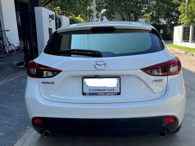 Mazda Mazda3 2015 2.0 S Sports Sedan เบนซิน ไม่ติดแก๊ส เกียร์อัตโนมัติ ขาว รูปที่ 3