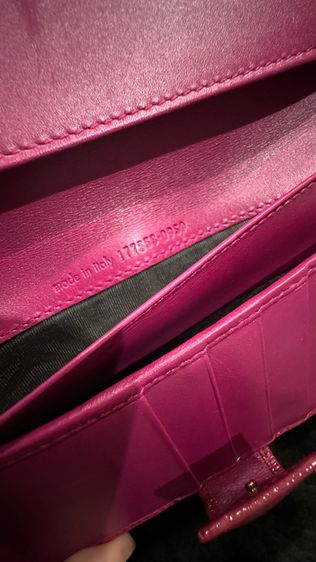 YSL pink  long wallet Yves Saint Laurent กระเป๋าสตางค์ใบยาว สีชมพู รูปที่ 6