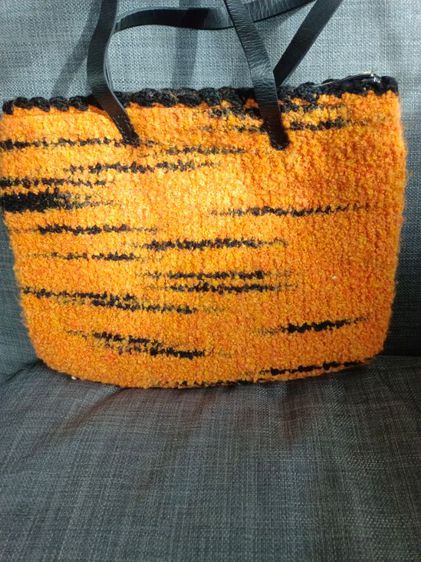 กระเป๋าสะพาย ถักนิตติ้ง สีส้ม (handmade) รูปที่ 2
