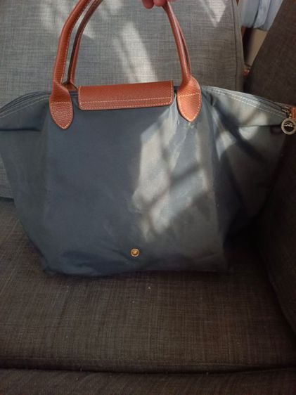 กระเป๋าสะพายสีเทา ยี่ห้อ Longchamp รูปที่ 7