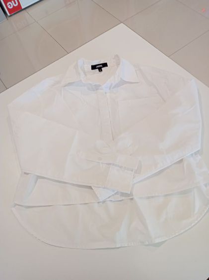 Jaspal white shirt size XS อก 38 ยาว 17 หน้า 20 หลัง แขนยาว 21 ไหล่กว้าง 6 นิ้ว เสื้อผู้หญิงคอปก แขนยาว มีกระเป๋าที่อกซ้าย กระดุมหน้า รูปที่ 18