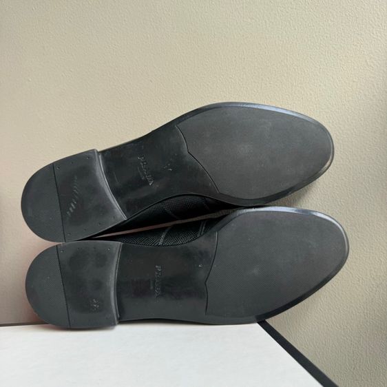 Used Prada shoes size 40(25-25.50 cm) รูปที่ 7