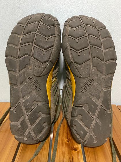KEEN Madison Low CNX Trail Runner  รูปที่ 11