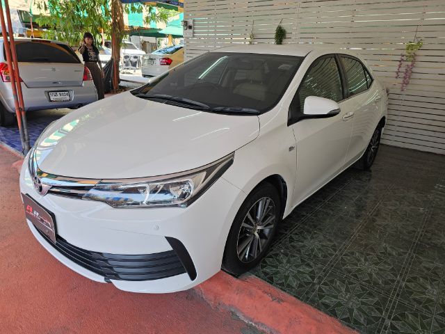 Toyota Altis 2018 1.6 G Limited Sedan เบนซิน ไม่ติดแก๊ส เกียร์อัตโนมัติ ขาว รูปที่ 3